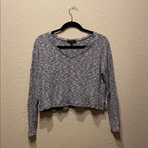 Long sleeve crop top